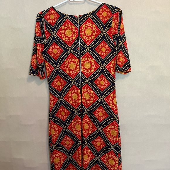 Versace look like dress. Size small. Beautiful print colours - Picture 3 of 6